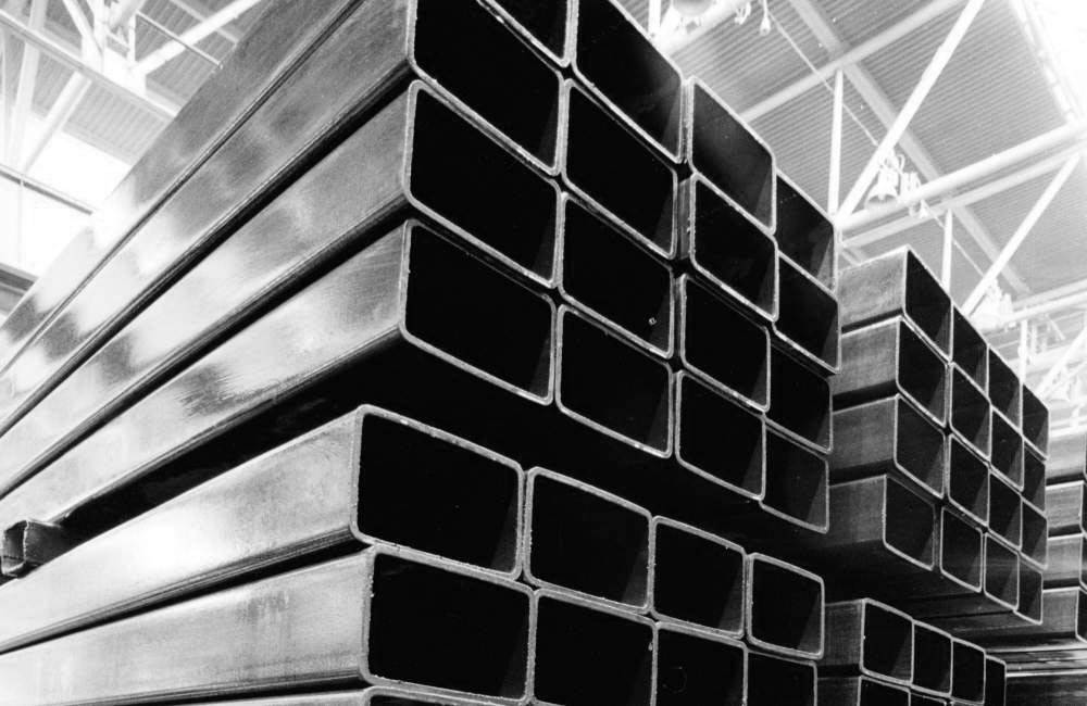 Трубы стальные прямоугольные электросварные, цена в Москве купить трубу ...